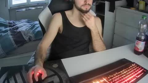 lukasschoetz online show from January 2025 02:53:01 PM