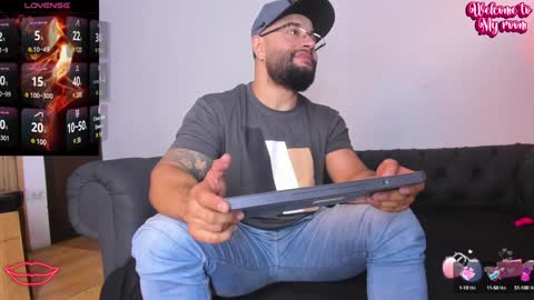 LUKE online show from January 2025 02:02:02 PM