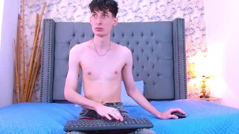 luke_carter online show from November 2025 01:22:01 PM