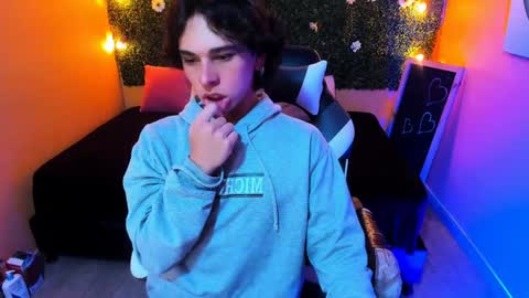 Luke online show from January 2025 11:17:01 PM