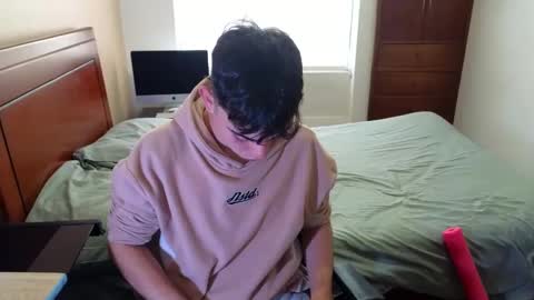 Snapshot of lukeboyce chatting on September 2025 02:05:02 PM lukeboyce online show from September 2025 02:05:02 PM