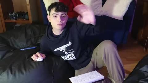 Snapshot of lukeboyce chatting on January 2026 01:42:02 AM lukeboyce online show from January 2026 01:42:02 AM