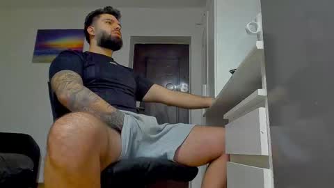 Luke online show from December 2025 06:33:01 AM