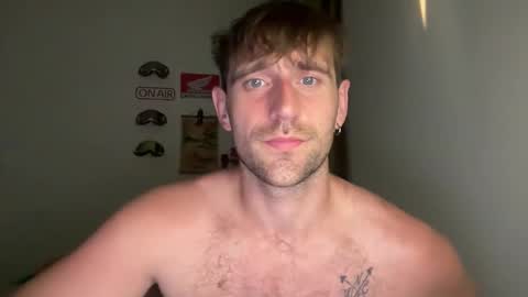 MR. Luke Gunn online show from April 2026 11:32:02 PM