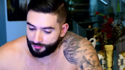 Lukhas f4f online show from February 2025 02:28:02 AM