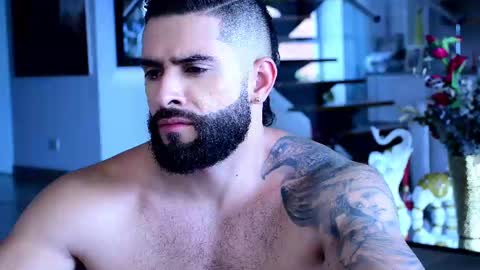 Lukhas f4f online show from February 2025 07:58:01 PM