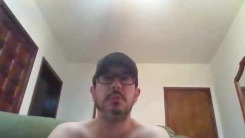 Snapshot of lukz88bigcock chatting on January 2025 12:59:01 AM Luke online show from January 2025 12:59:01 AM