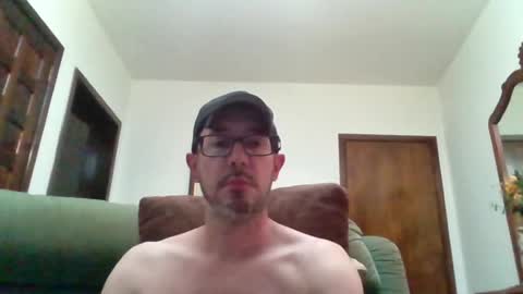 Luke online show from April 2026 10:45:01 PM