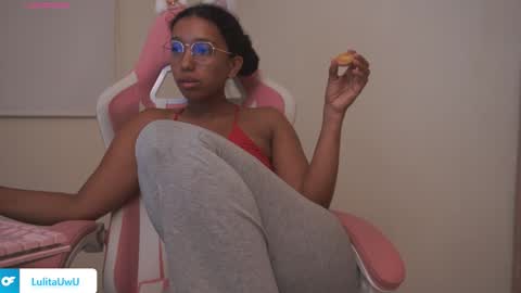 lulitauwu online show from November 2025 03:18:02 AM