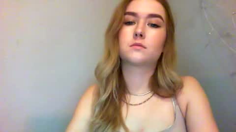 Lulu Baby18 online show from February 2025 04:43:01 PM