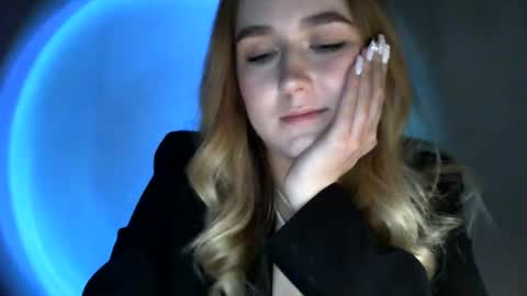 Lulu Baby18 online show from February 2025 10:33:01 PM