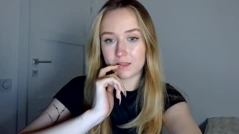 Lulu Baby18 online show from April 2026 05:15:01 PM