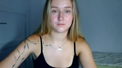 Snapshot of lulu_baby1 chatting on July 2026 05:23:01 PM Lulu Baby18 online show from July 2026 05:23:01 PM