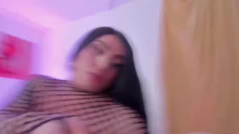 BRENDA TATIANA online show from February 2025 05:18:02 PM