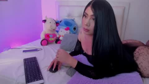 BRENDA TATIANA online show from March 2025 01:51:01 PM