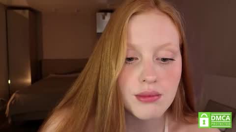 Snapshot of lulu_moons chatting on October 2025 04:49:02 PM Lulu online show from October 2025 04:49:02 PM