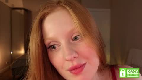 Snapshot of lulu_moons chatting on November 2025 04:17:02 PM Lulu online show from November 2025 04:17:02 PM