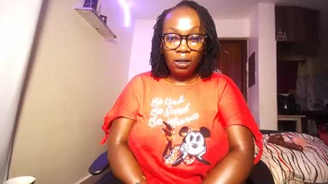 Snapshot of lulu_sparks1 chatting on July 2026 07:15:02 AM lulu_sparks1 online show from July 2026 07:15:02 AM
