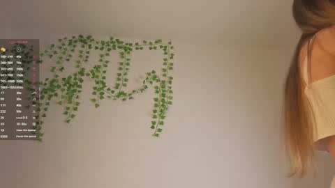 Kate online show from November 2025 08:03:02 AM