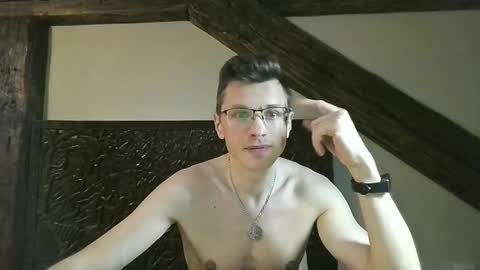 Andrew independent model 2000-0000 CET daily online show from May 2026 07:59:02 PM