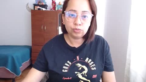 LUMI     online show from December 2024 10:00:02 PM