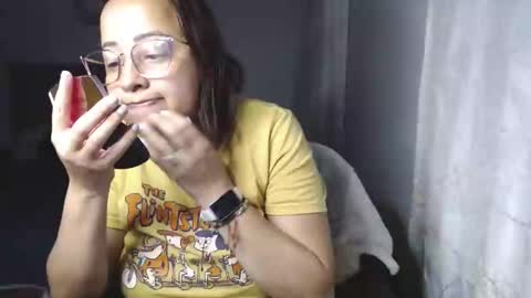 LUMI     online show from January 2025 12:42:01 AM