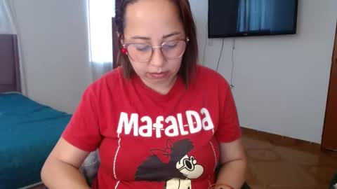 LUMI     online show from January 2025 10:35:02 PM