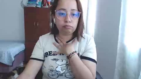 LUMI     online show from February 2025 02:43:01 PM