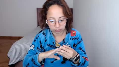 LUMI     online show from February 2025 12:08:01 PM