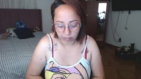 LUMI     online show from February 2025 02:04:01 AM