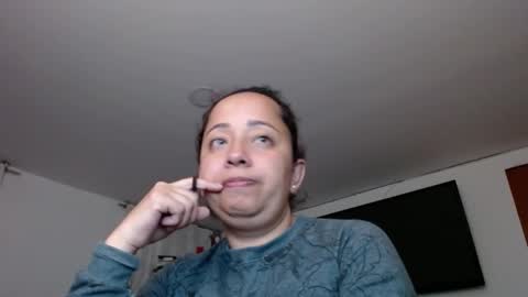 LUMI     online show from March 2025 12:16:01 AM