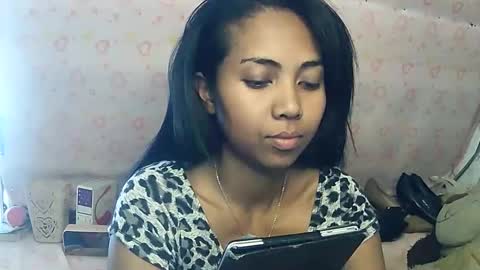 Snapshot of luna019 chatting on October 2025 07:05:02 AM Luna online show from October 2025 07:05:02 AM