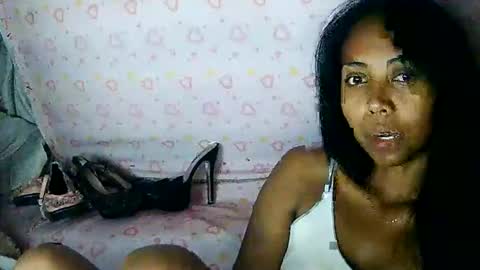 Snapshot of luna019 chatting on November 2025 04:18:02 PM Luna online show from November 2025 04:18:02 PM