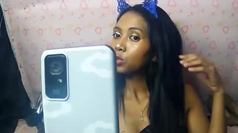 Luna online show from January 2026 04:54:02 PM