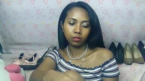 Snapshot of luna019 chatting on February 2026 06:37:02 PM Luna online show from February 2026 06:37:02 PM