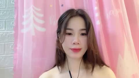 Luna online show from April 2026 01:18:02 AM