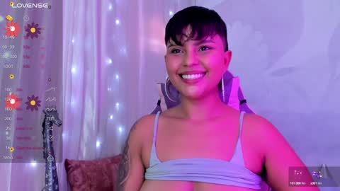 Snapshot of luna__cute chatting on December 2024 06:44:01 PM Luna online show from December 2024 06:44:01 PM