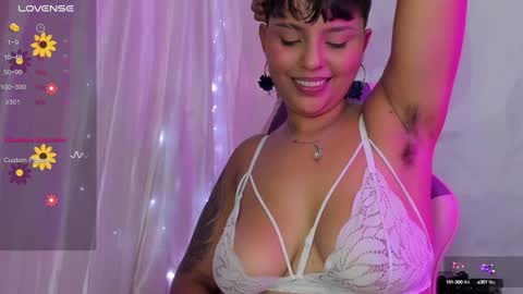 Snapshot of luna__cute chatting on December 2024 07:37:02 PM Luna online show from December 2024 07:37:02 PM