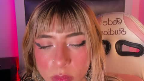 luna online show from April 2026 02:18:01 AM