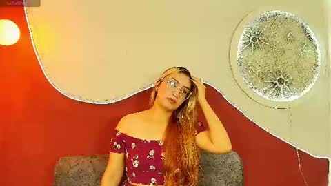 luna__velvet online show from June 2026 12:36:02 PM