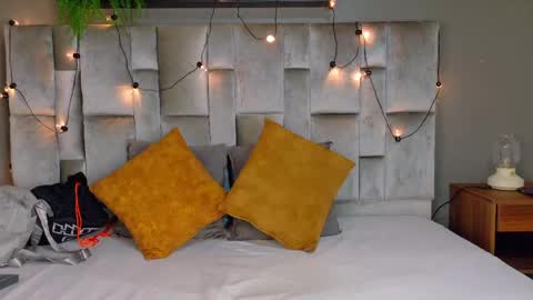 Snapshot of luna_and_jackson_ chatting on May 2026 03:02:02 AM Luna Jackson online show from May 2026 03:02:02 AM