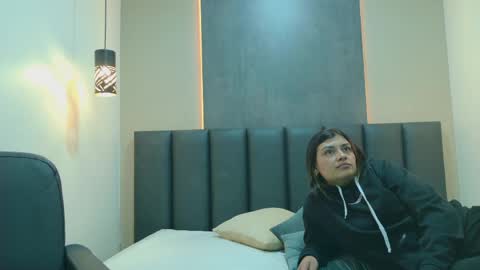 Snapshot of luna_and_jackson_ chatting on June 2026 02:57:02 AM Luna Jackson online show from June 2026 02:57:02 AM