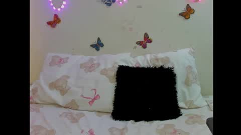 Snapshot of luna_bellla chatting on November 2025 02:07:01 PM Luna online show from November 2025 02:07:01 PM