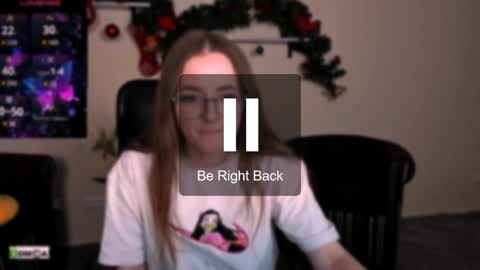 luna_berryy online show from January 2025 02:25:01 AM