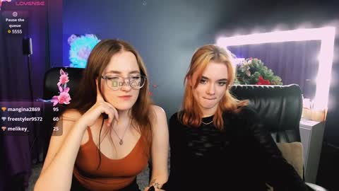 luna_berryy online show from January 2025 02:18:01 AM