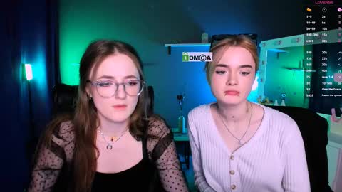 luna_berryy online show from March 2025 11:24:02 PM