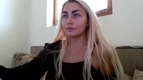 luna_blazer online show from October 2025 10:13:01 AM