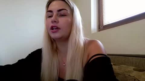 luna_blazer online show from October 2025 12:55:01 PM