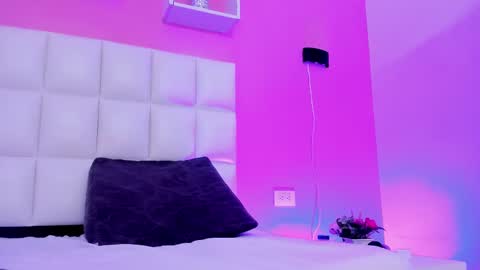 Snapshot of luna_ebony69 chatting on October 2025 09:01:01 PM Luna online show from October 2025 09:01:01 PM