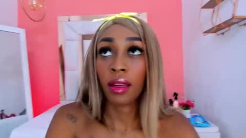 Snapshot of luna_ebony69 chatting on October 2025 08:49:02 PM Luna online show from October 2025 08:49:02 PM